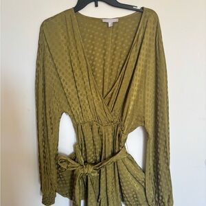 Chelsea28 Textured Olive romper shorts